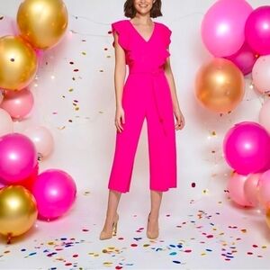NWT Women Jumpsuit Tommy Hilfiger V Neck Ruffled Sleeveless Cropped Leg Jumpsuit